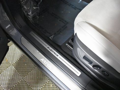 Certified 2024 Nissan Ariya AWD image 9