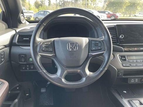 Used 2025 Honda Ridgeline RTL image 11