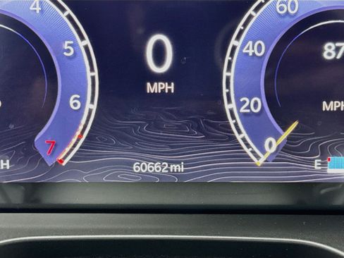 Used 2022 Jeep Grand Cherokee L Laredo RWD image 8