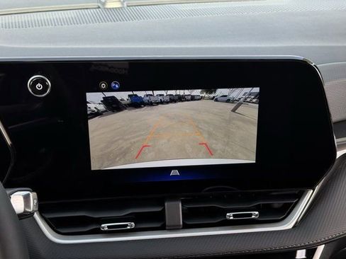 New 2026 Chevrolet Equinox LT image 14