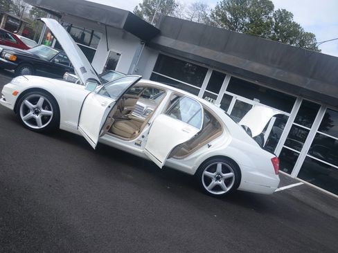 Used 2011 Mercedes-Benz S 550 image 35