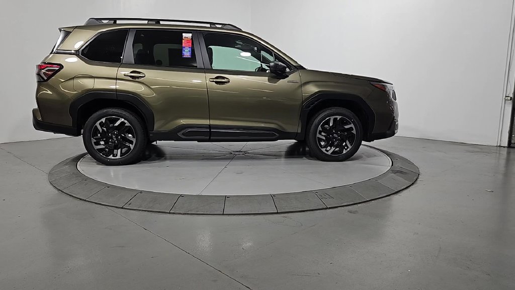 New 2026 Subaru Forester Touring AWD/4WD image 6