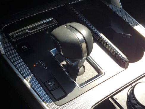 Used 2024 MAZDA CX-90 Plug-In Hybrid w/ Premium Pkg image 35