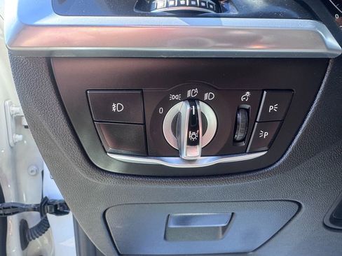 Used 2021 BMW X3 xDrive30i w/ Convenience Package image 12