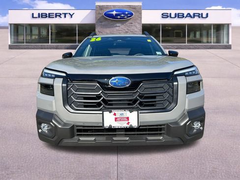 Used 2026 Subaru Outback Premium AWD/4WD image 8