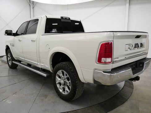 Used 2017 RAM 3500 Laramie Longhorn image 5