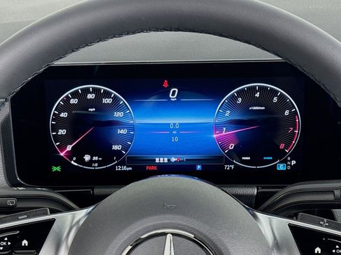 New 2026 Mercedes-Benz GLA 250 image 18