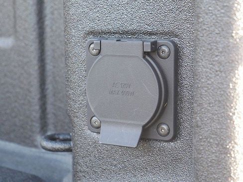 Used 2023 GMC Sierra 3500 Denali w/ Denali Ultimate Package image 74