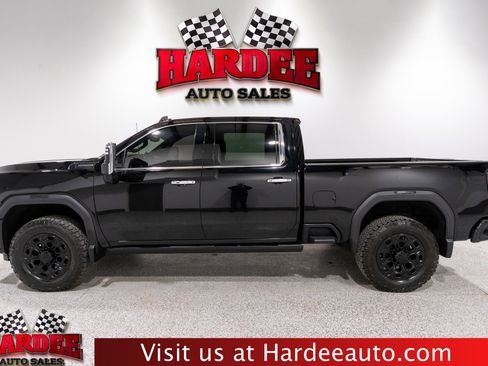 Used 2024 GMC Sierra 2500 Denali Ultimate w/ LPO, GMC Protection Package image 1