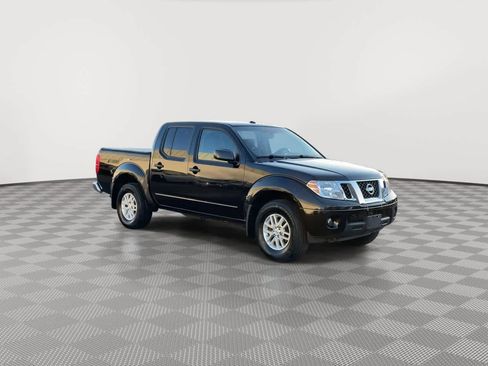 Used 2015 Nissan Frontier SV w/ SV Value Truck Package image 2