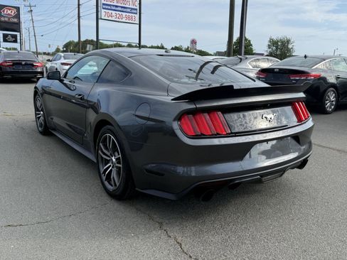 Used 2017 Ford Mustang Premium RWD image 4