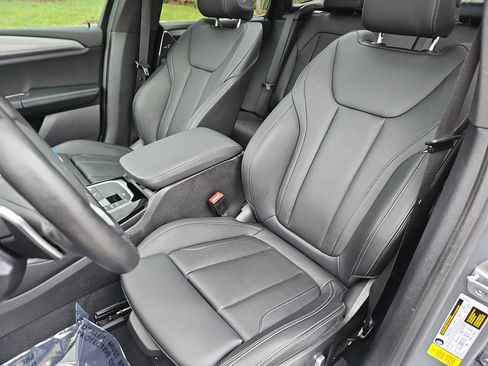 Certified 2023 BMW X3 sDrive30i w/ Premium Package image 16