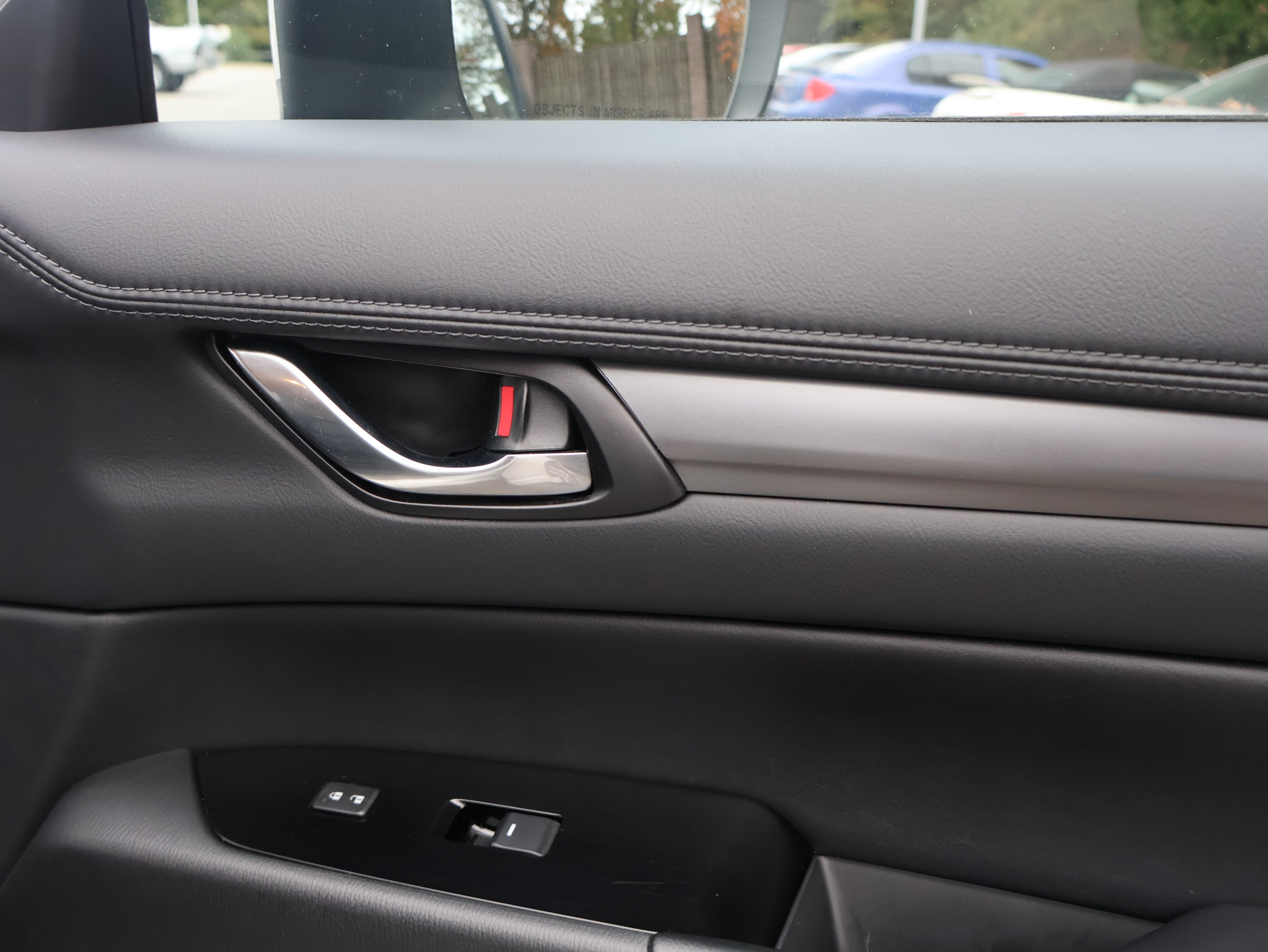 Used 2025 MAZDA CX-5 AWD 2.5 S w/ Select Package image 9