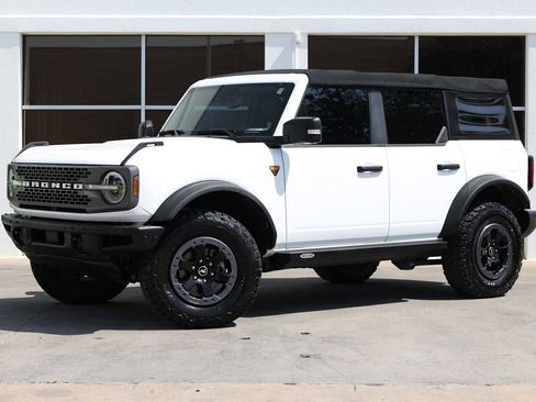 Used 2021 Ford Bronco Badlands AWD/4WD image 1