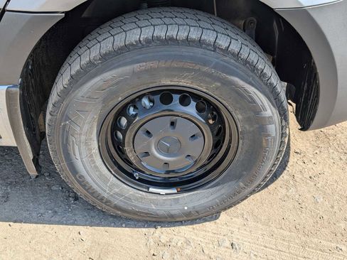 New 2025 Mercedes-Benz Sprinter 2500 image 8