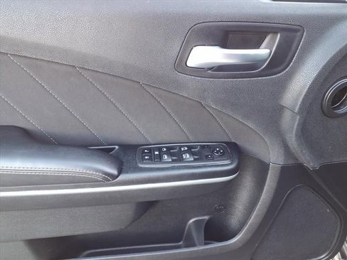 Used 2022 Dodge Charger SXT image 14