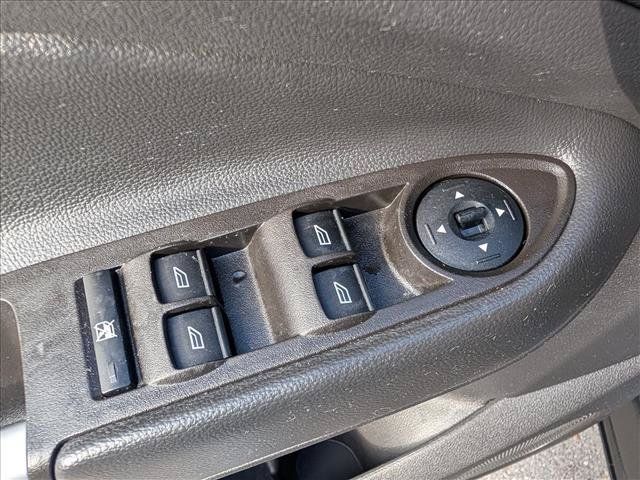 Used 2017 Ford Escape SE FWD image 27