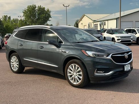 Used 2018 Buick Enclave Premium w/ Experience Buick Package AWD/4WD image 7