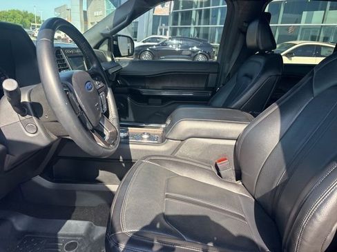Used 2021 Ford Expedition Limited AWD/4WD image 9