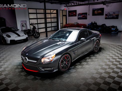 Used 2016 Mercedes-Benz SL 550 image 3