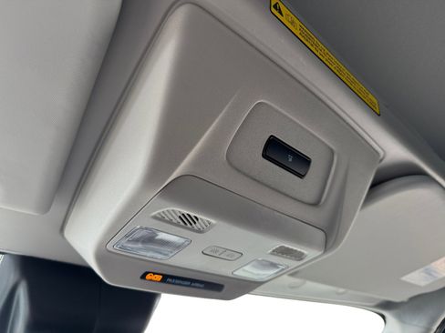 New 2025 Ford Transit 250 148 Medium Roof Extended AWD image 18