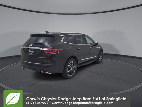 Used 2018 Buick Enclave Essence FWD image 14