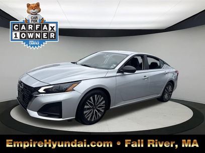 Used 2024 Nissan Altima 2.5 SV