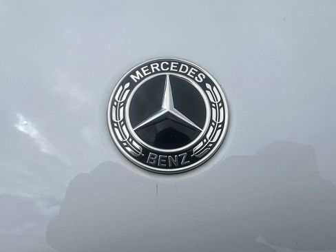 Used 2021 Mercedes-Benz GLC 63 AMG 4MATIC image 3