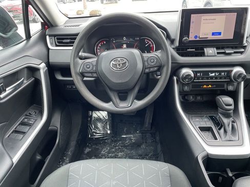 Used 2023 Toyota RAV4 XLE image 12