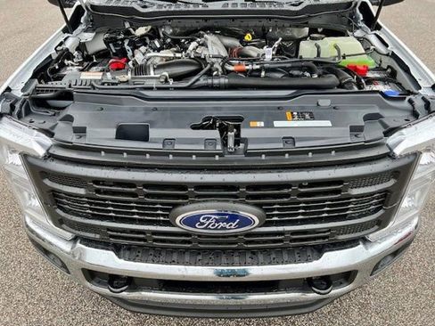 New 2026 Ford F450 XL w/ XL Driver Assist Package AWD/4WD image 32