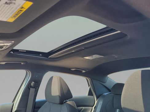 New 2026 Hyundai Elantra SEL Sport Premium FWD image 23