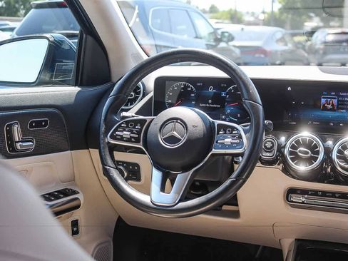 Used 2021 Mercedes-Benz GLA 250 4MATIC image 19