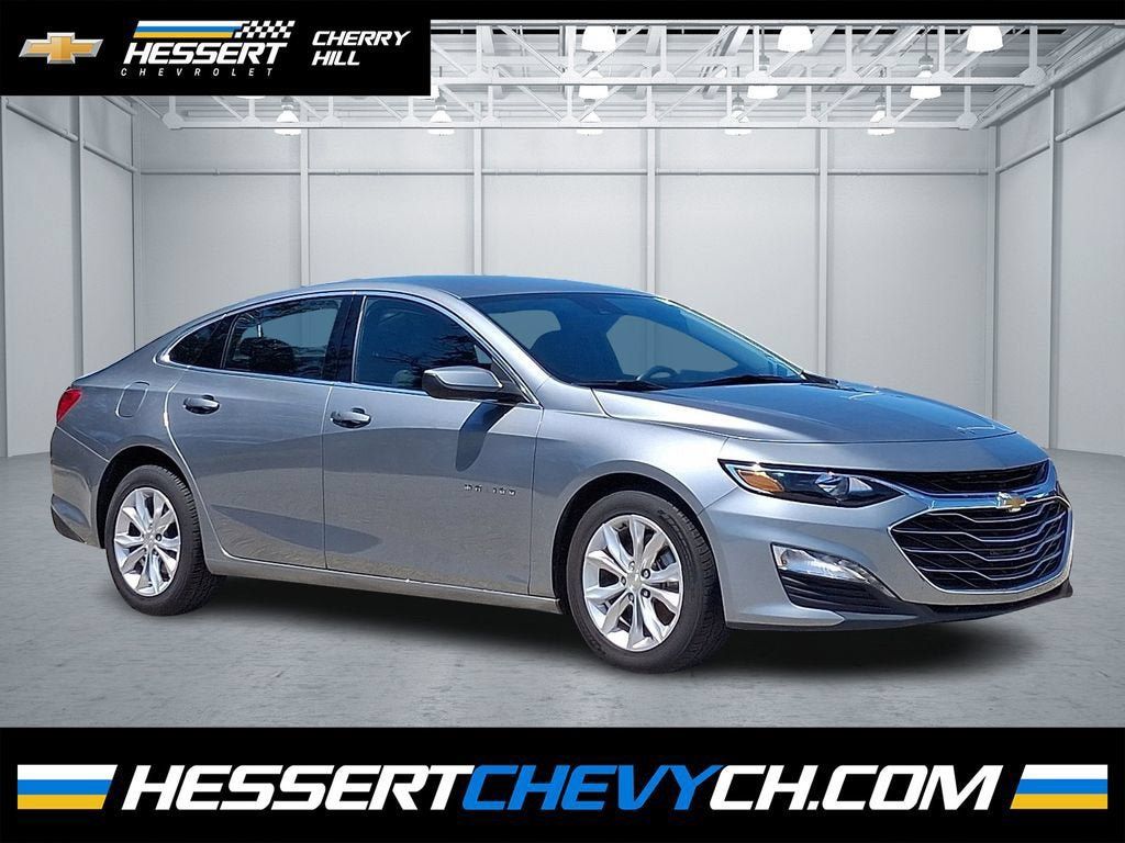 Certified 2024 Chevrolet Malibu LT FWD image 1
