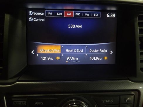 Used 2019 Nissan Pathfinder SL image 25