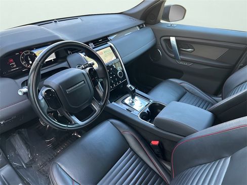 Used 2020 Land Rover Discovery Sport SE R-Dynamic image 12