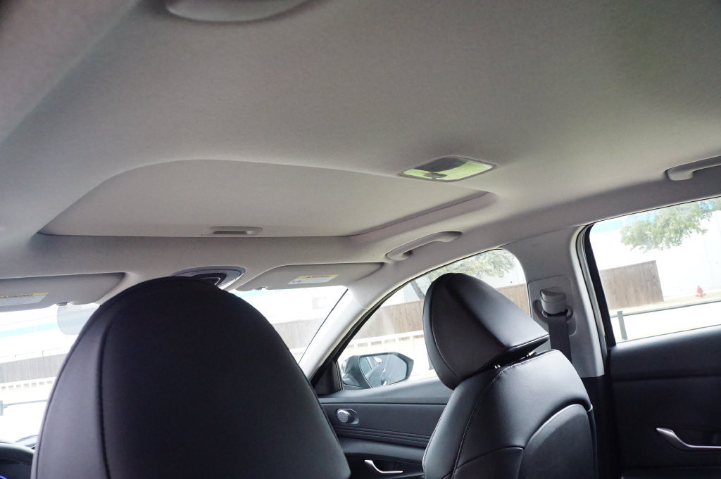 New 2026 Hyundai Elantra Limited FWD image 20