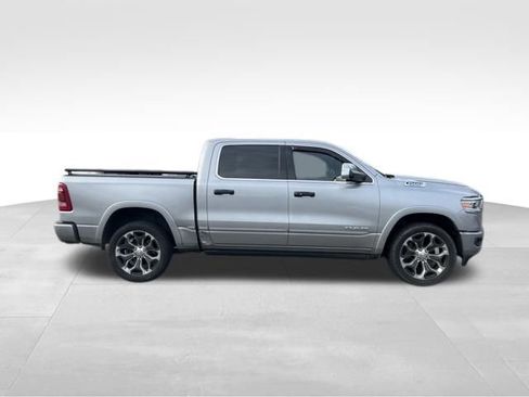 Used 2019 RAM 1500 Limited w/ Advanced Safety Group image 8