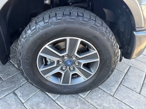 Used 2015 Ford F150 XLT w/ Equipment Group 301A Mid AWD/4WD image 4