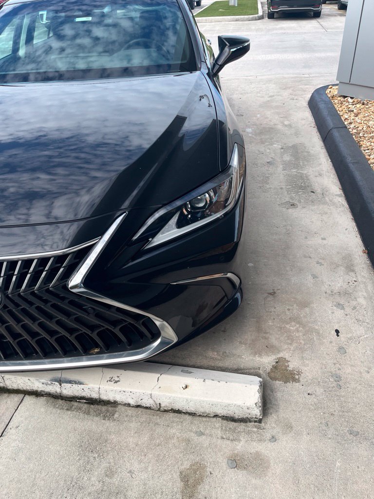 Used 2024 Lexus ES 350 w/ Premium Package FWD image 8