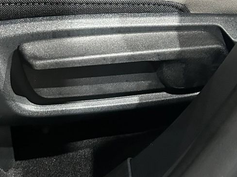 Used 2022 Ford Escape SE w/ Cold Weather Package FWD image 41