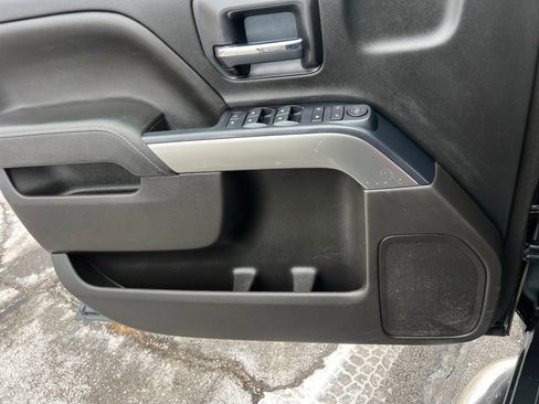 Used 2018 Chevrolet Silverado 1500 LT w/ All Star Edition image 10