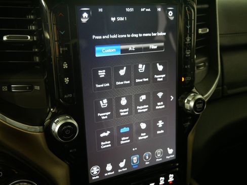 Used 2019 RAM 1500 Laramie image 32