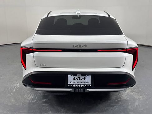 Certified 2025 Kia K4 FWD image 5