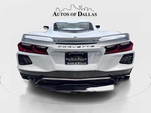 Used 2021 Chevrolet Corvette Stingray Coupe w/ Z51 Performance Package RWD image 7