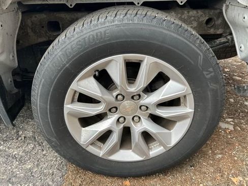 Used 2022 Chevrolet Silverado 1500 Custom image 13