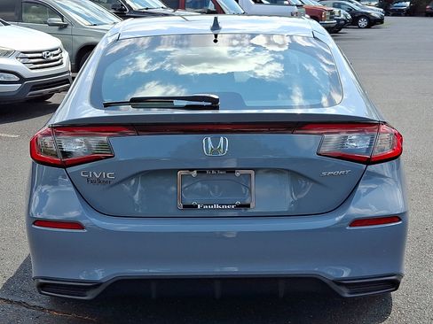 Used 2024 Honda Civic Sport image 5