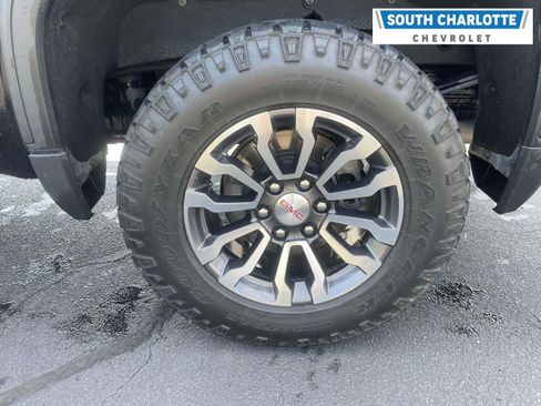 Used 2021 GMC Sierra 1500 AT4 w/ AT4 Value Package AWD/4WD image 5