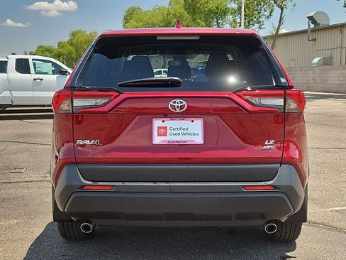 Certified 2025 Toyota RAV4 LE AWD/4WD image 7