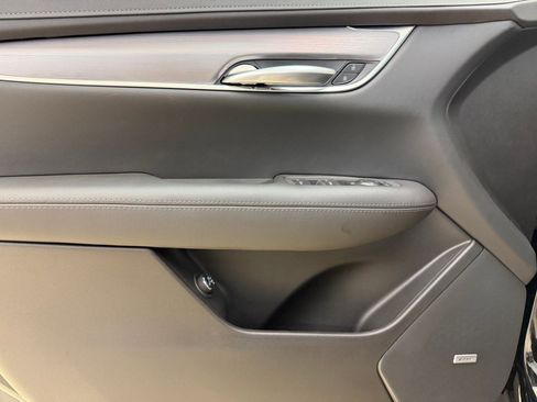 New 2026 Cadillac XT5 Luxury w/ LPO, Floor Liner Package image 11