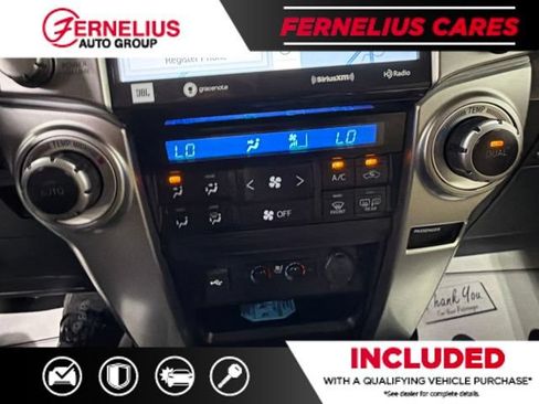 Used 2022 Toyota 4Runner Limited AWD/4WD image 40